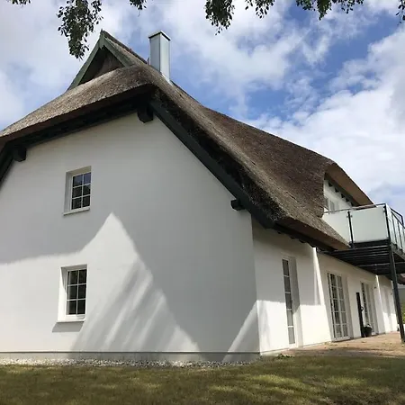 Vakantiehuis Helena In Thatched Roof Happiness Koelpinsee *